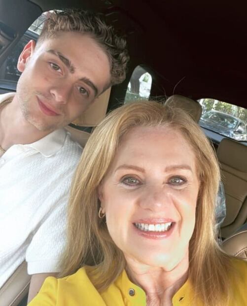 Érika Buenfil y su hijo Nicolás / Instagram: @erikabuenfil50
