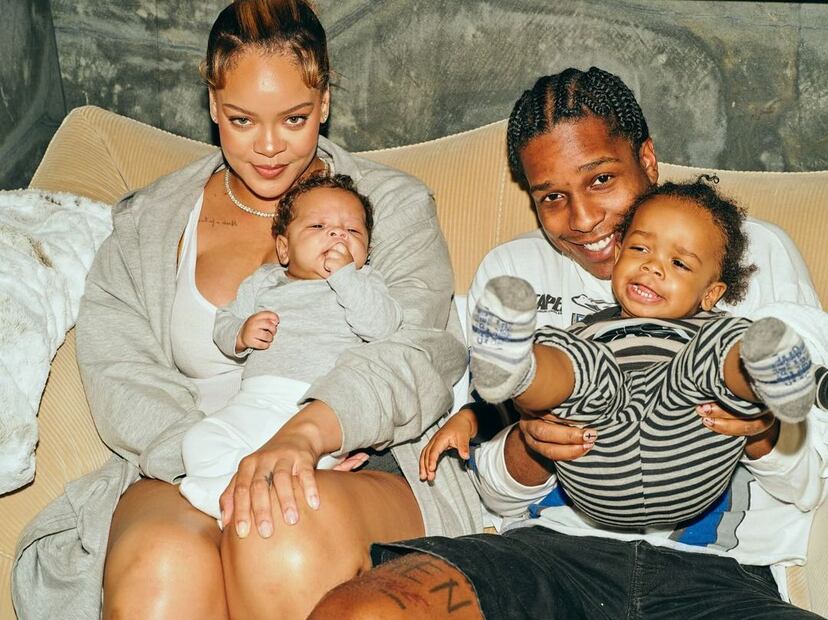 Rihanna y A$AP ROCKY junto a sus dos hijos / Instagram