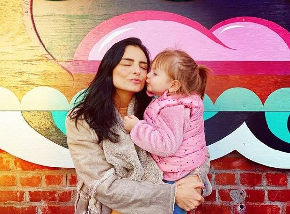 Kailani, hija de Aislinn Derbez y Mauricio Ochmann, debuta en Tik Tok