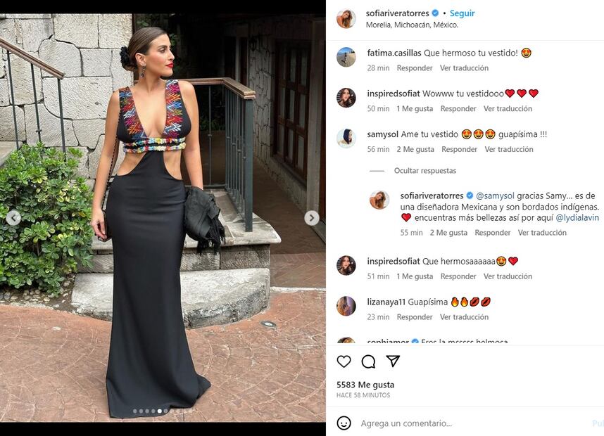 Sofía Rivera Torres con un vestido de Lydia Lavín / Instagram
