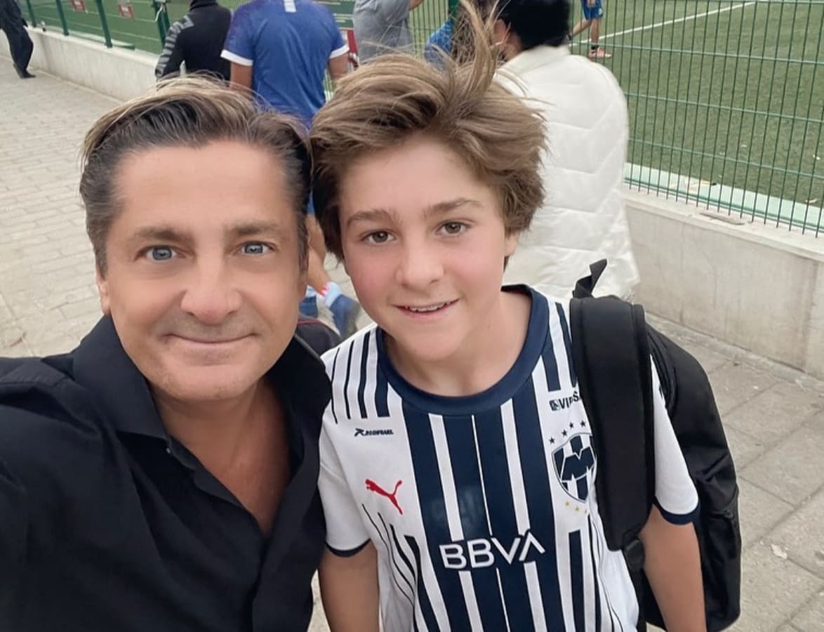 Alejandro Basteri con su hijo Pierre Alexander / Foto: Instagram