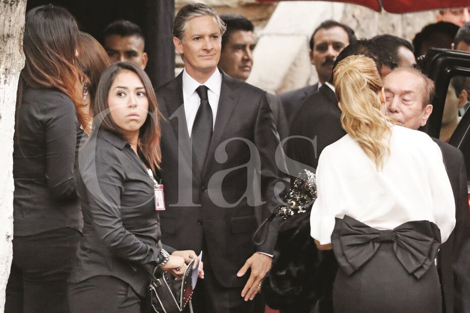 Las fotos que no habías visto de la boda de Eruviel Ávila
