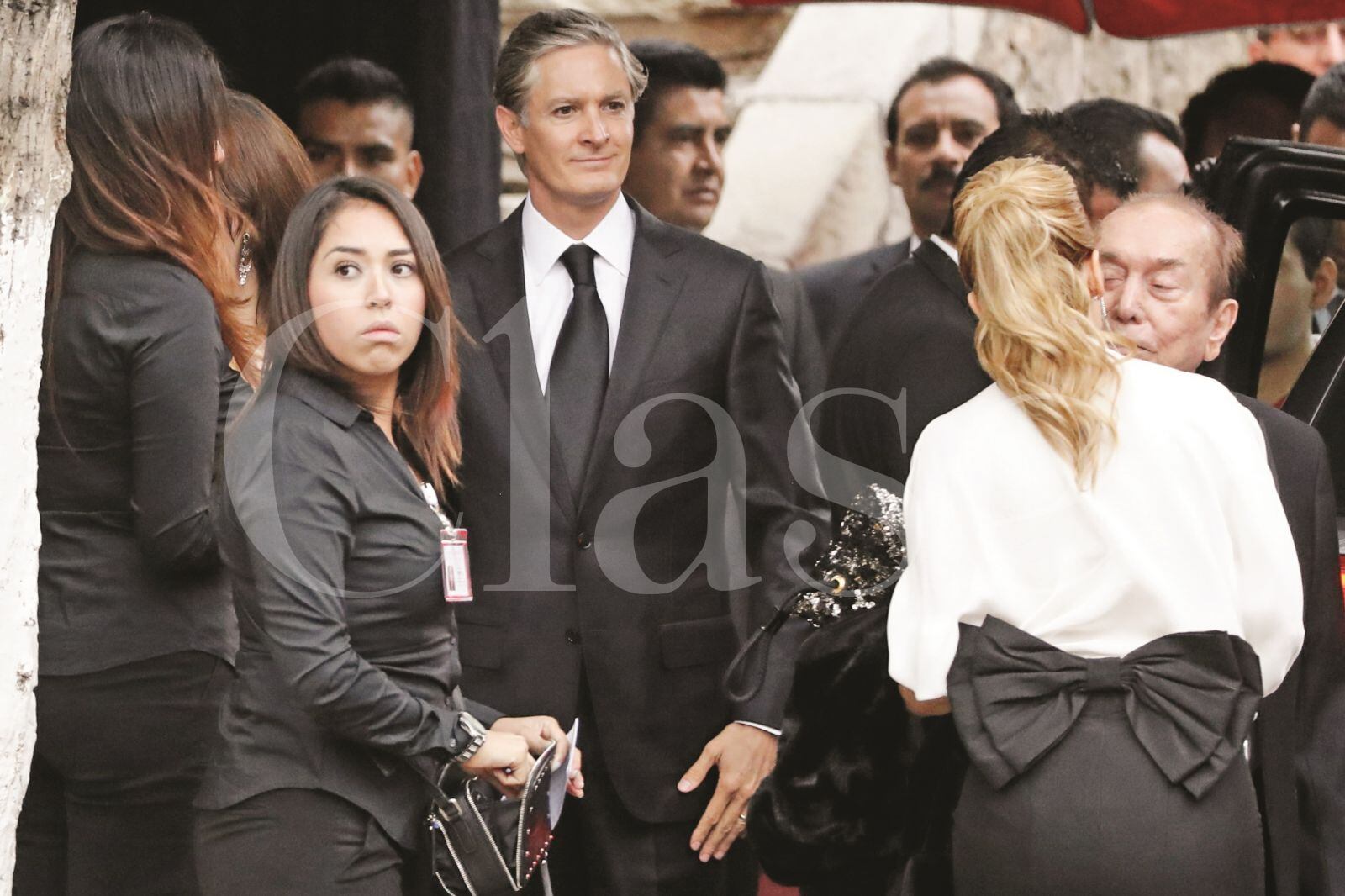 Las fotos que no habías visto de la boda de Eruviel Ávila