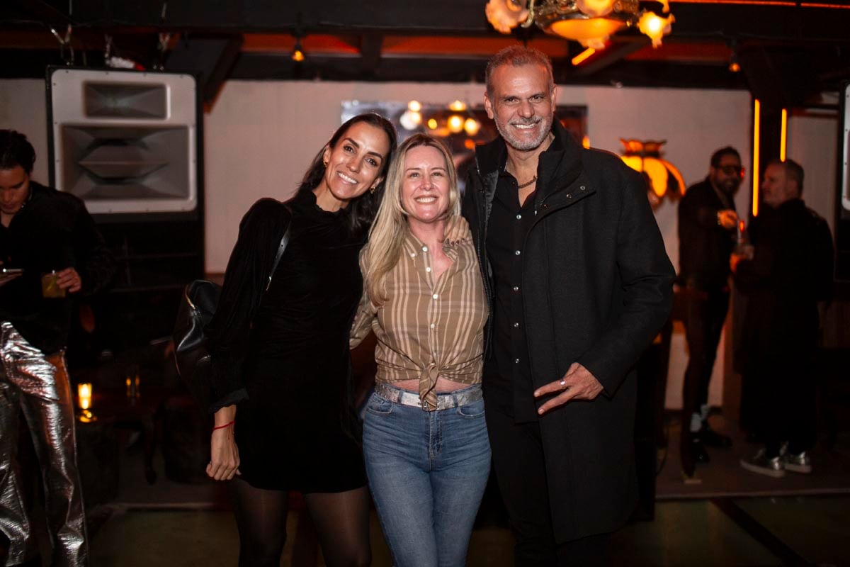 Regina Fernández, Carolina Kropp y Eduardo Venegas. (Foto: Esteban Torreblanca)