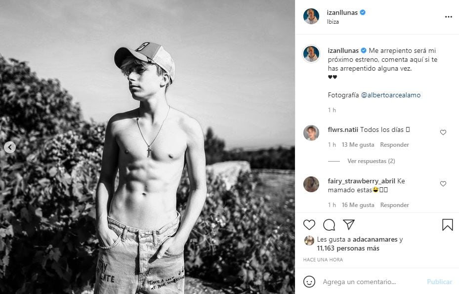 Así ha crecido Izan Llunas, el adolescente que interpretó a Luis Miguel en la serie