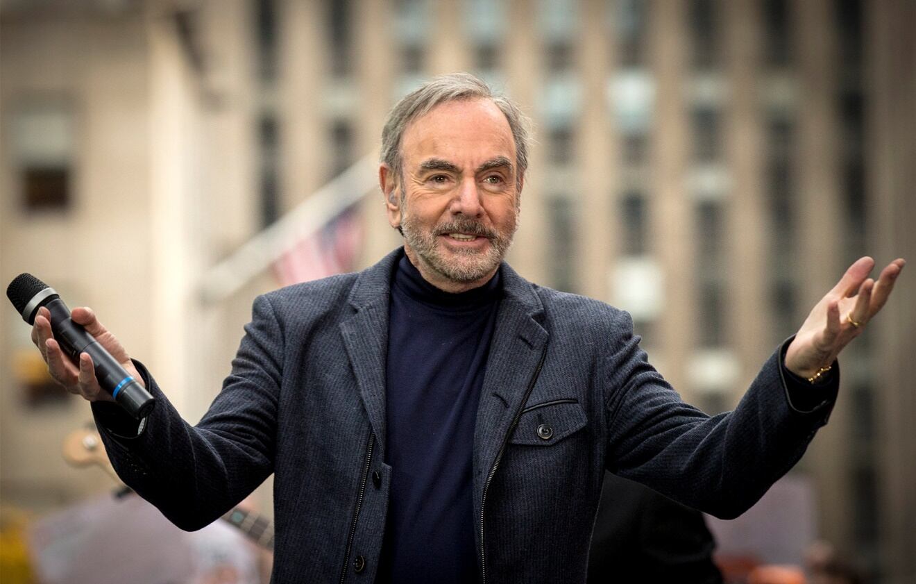 Neil Diamond cambia la letra de "Sweet Caroline" para promover el lavado de manos