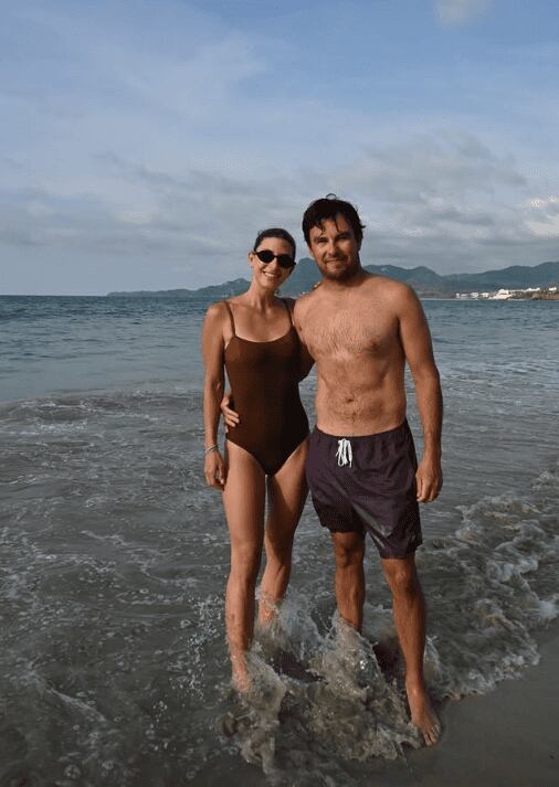 Sergio 'Checo' Pérez y Carola Martínez. (Foto: Instagram)