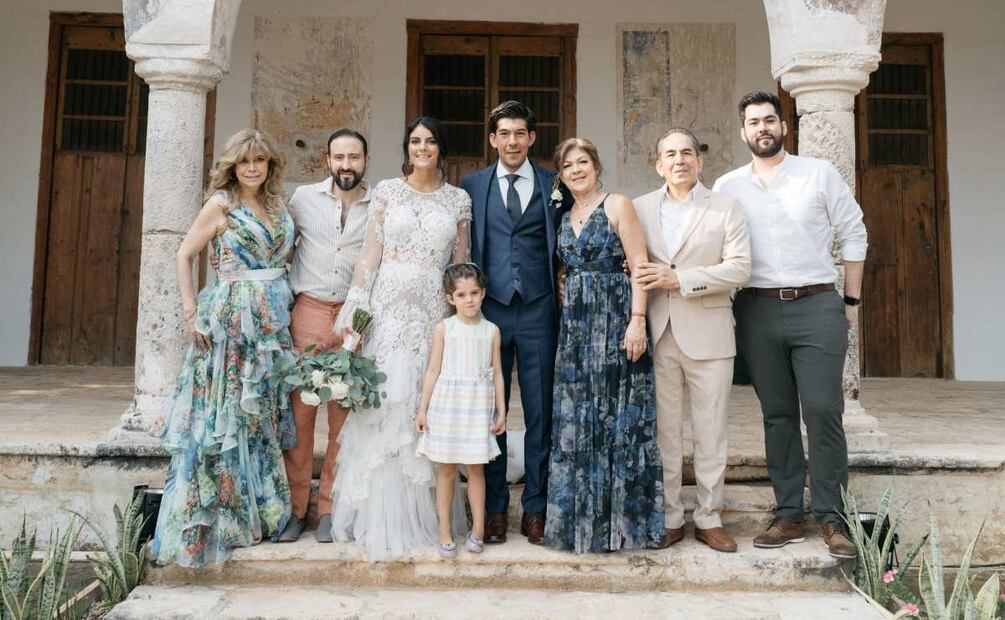 Rosa Martha
 Palomera, 
Gerardo  Palomera, Celina Palomera, 
Manuel López San Martín,  Elizabeth San Martín, Manuel Román López, Rodrigo López San Martín y Pía López, hija de Manuel. (Foto: Especial)