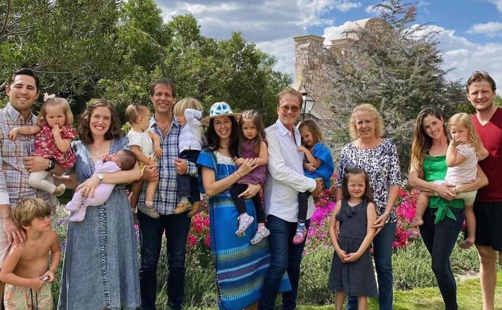 La gran fmilia de Emmanuel / Foto: Instagram @emmanueloficial