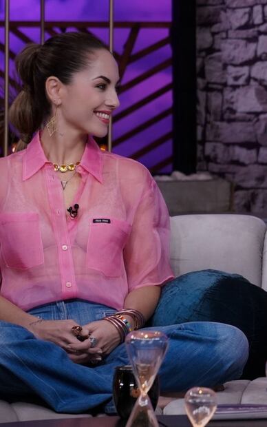 Bárbara Mori deslumbró con una camisa color rosa Barbie / Foto: Instagram