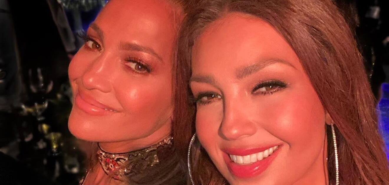Thalía y Jennifer Lopez causan sensación en la pre fiesta del Super Bowl 