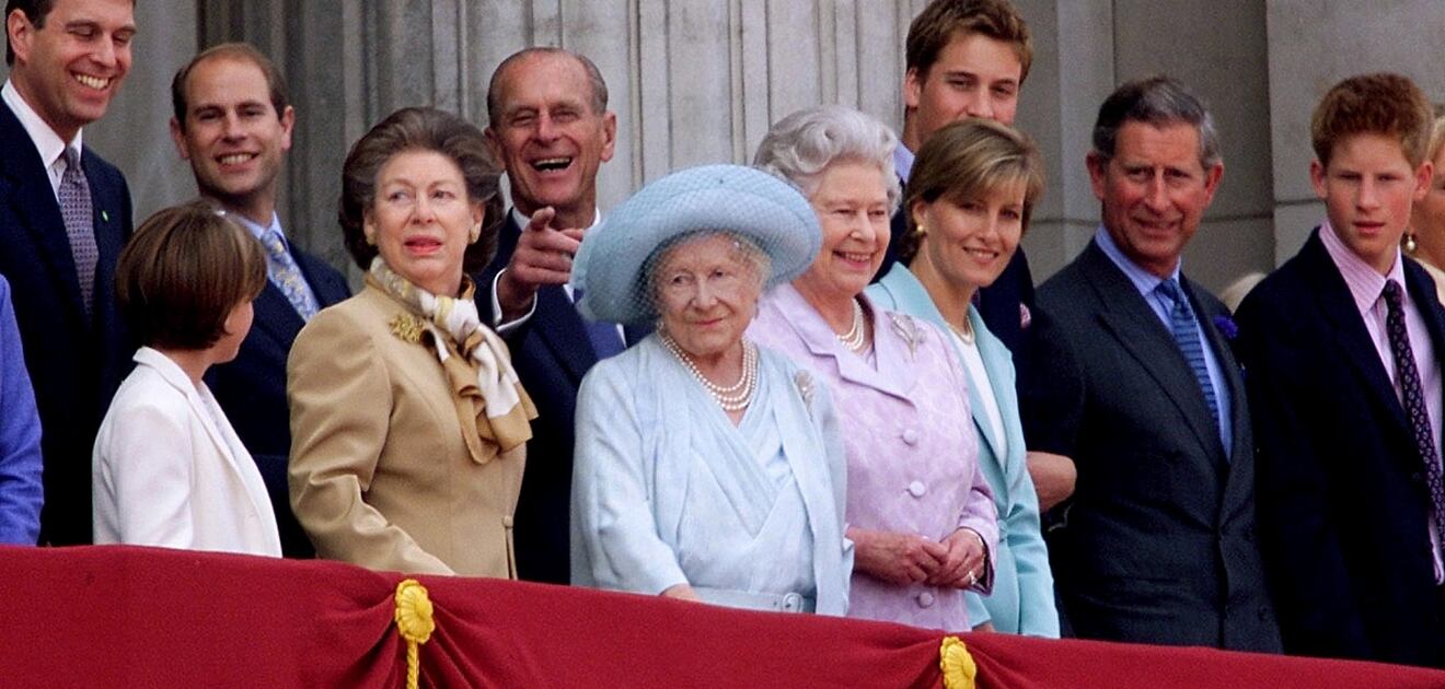 El príncipe Harry heredó más dinero de su bisabuela que el príncipe William; esta es la razón