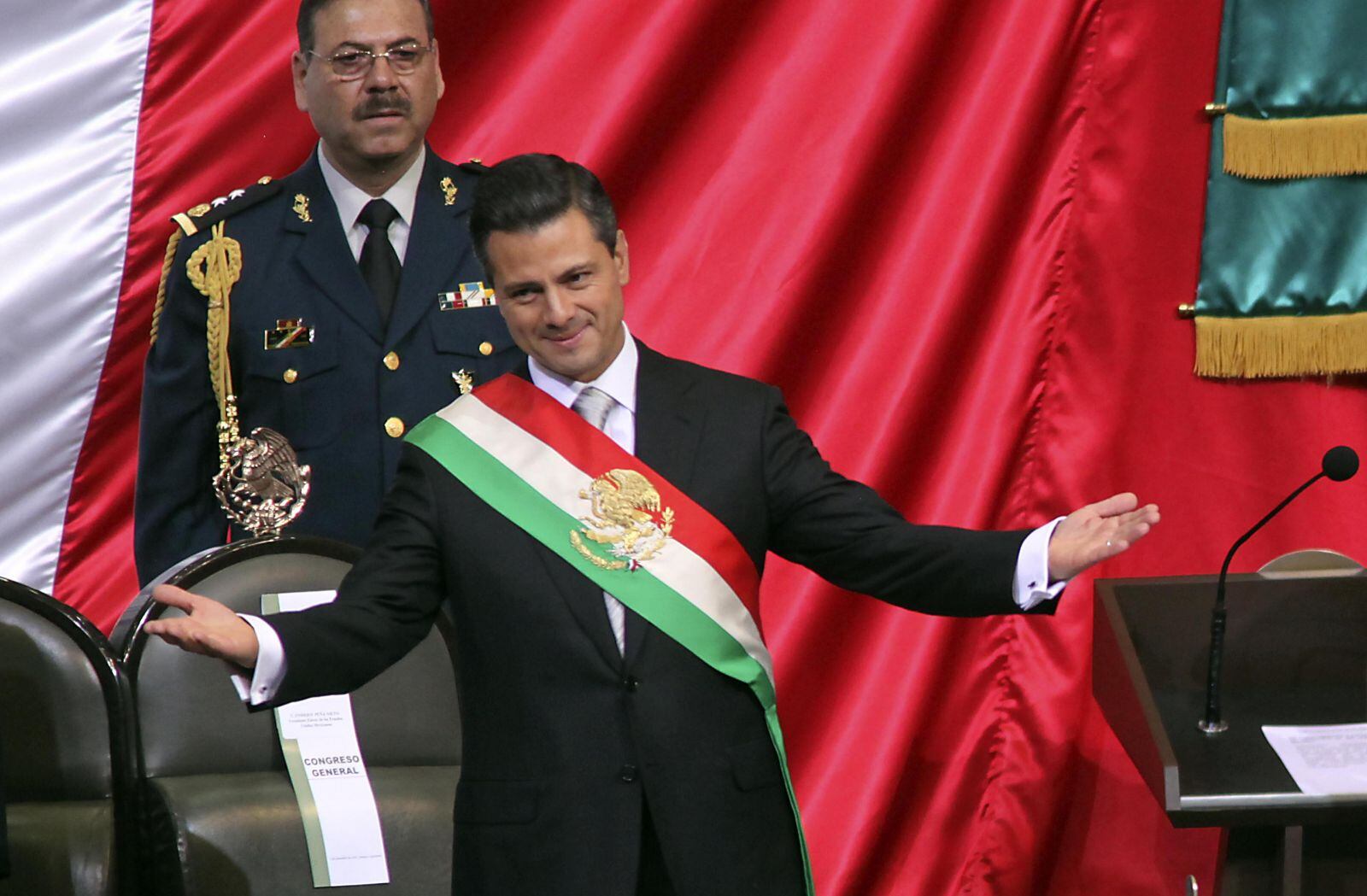 Recuento: así han sido las tomas de posesión en México