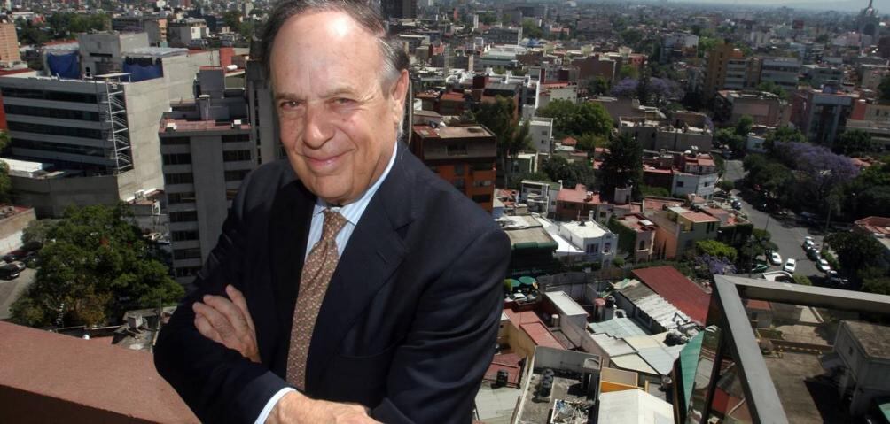 La triste despedida de incineración de Carlos Falcó, sin velatorio ni reuniones familiares