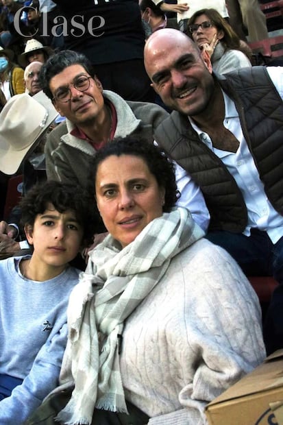 Naguib Chamlati con Daniel, Tomás y Lucía Karam. (Foto: Ricardo Hernández para Clase)