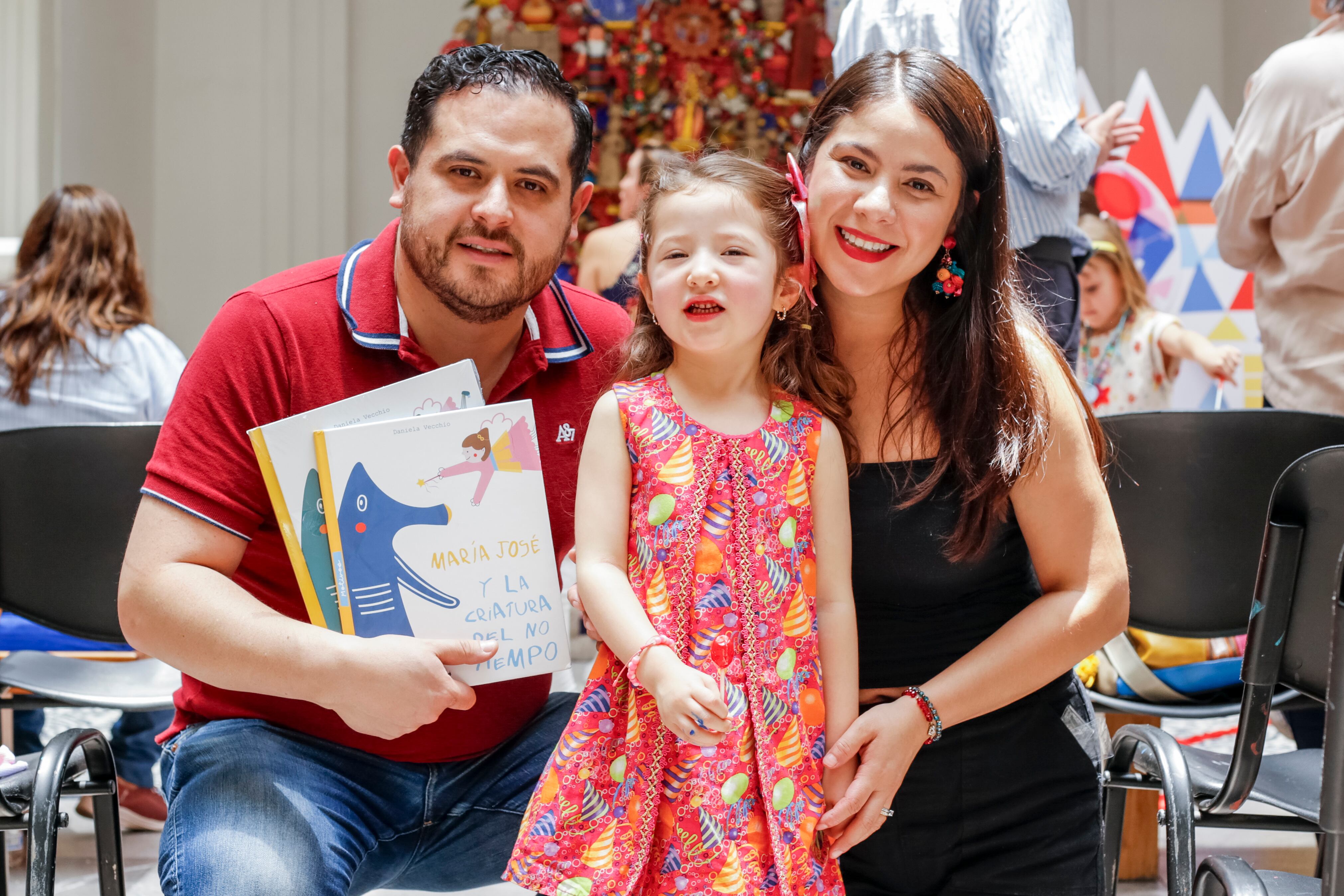 Antonio Peña, Emma y Melissa Vega. (Foto: Esteban Torreblanca)