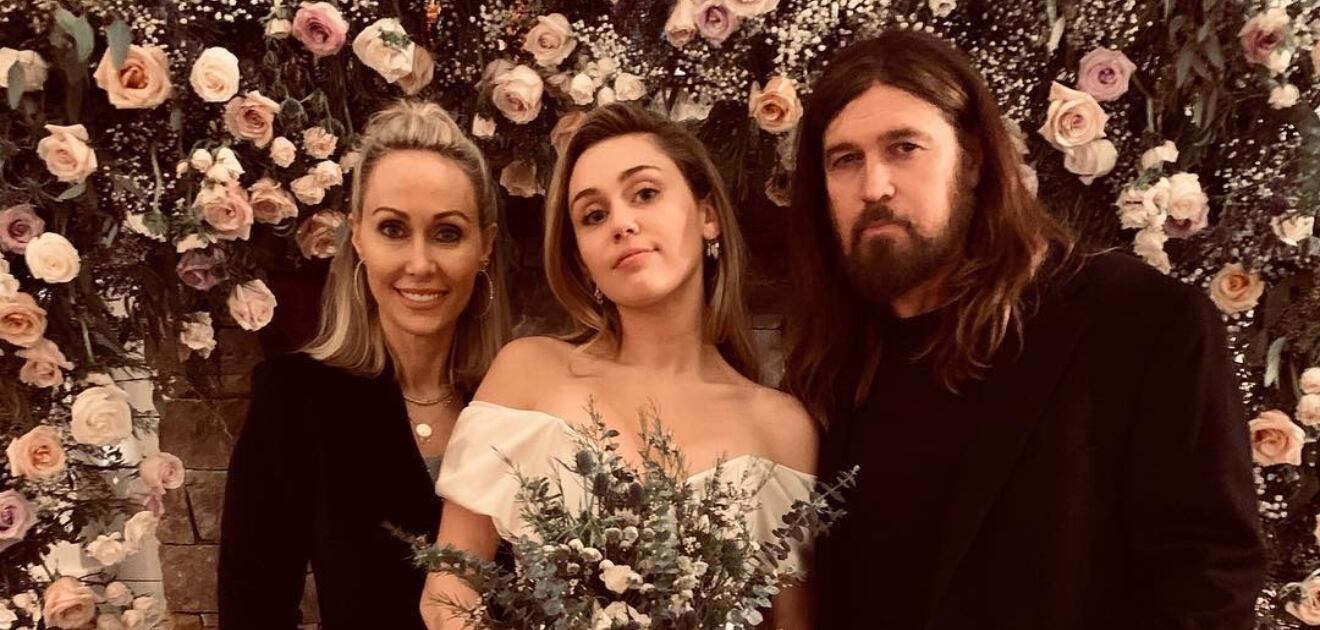 FOTOS: las postales que no has visto de la boda de Miley Cyrus y Liam Hemsworth 