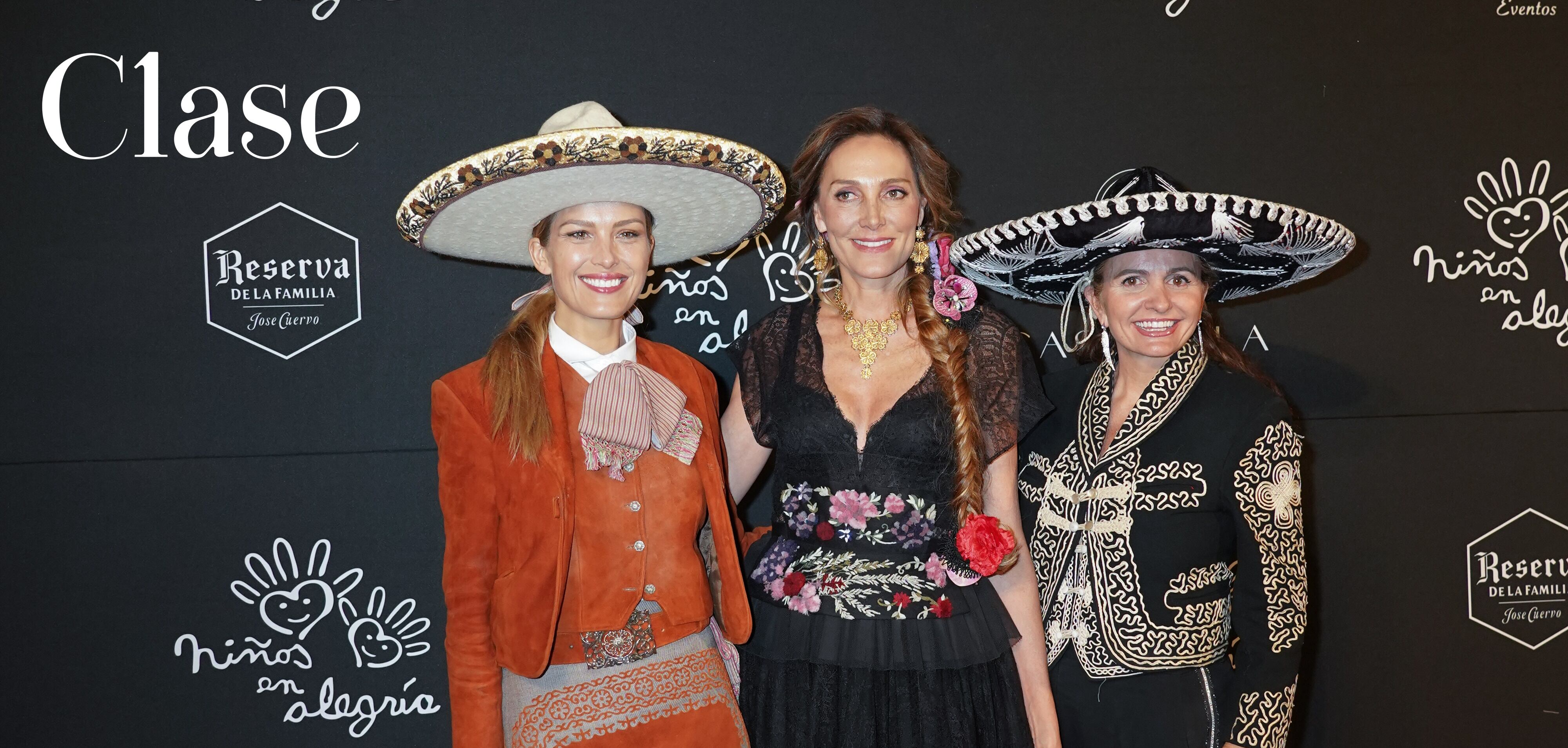 Petra Nemcova, Alejandra Alemán y Sandra García Sanjuán en la fiesta charra en beneficio de Niños en Alegría 