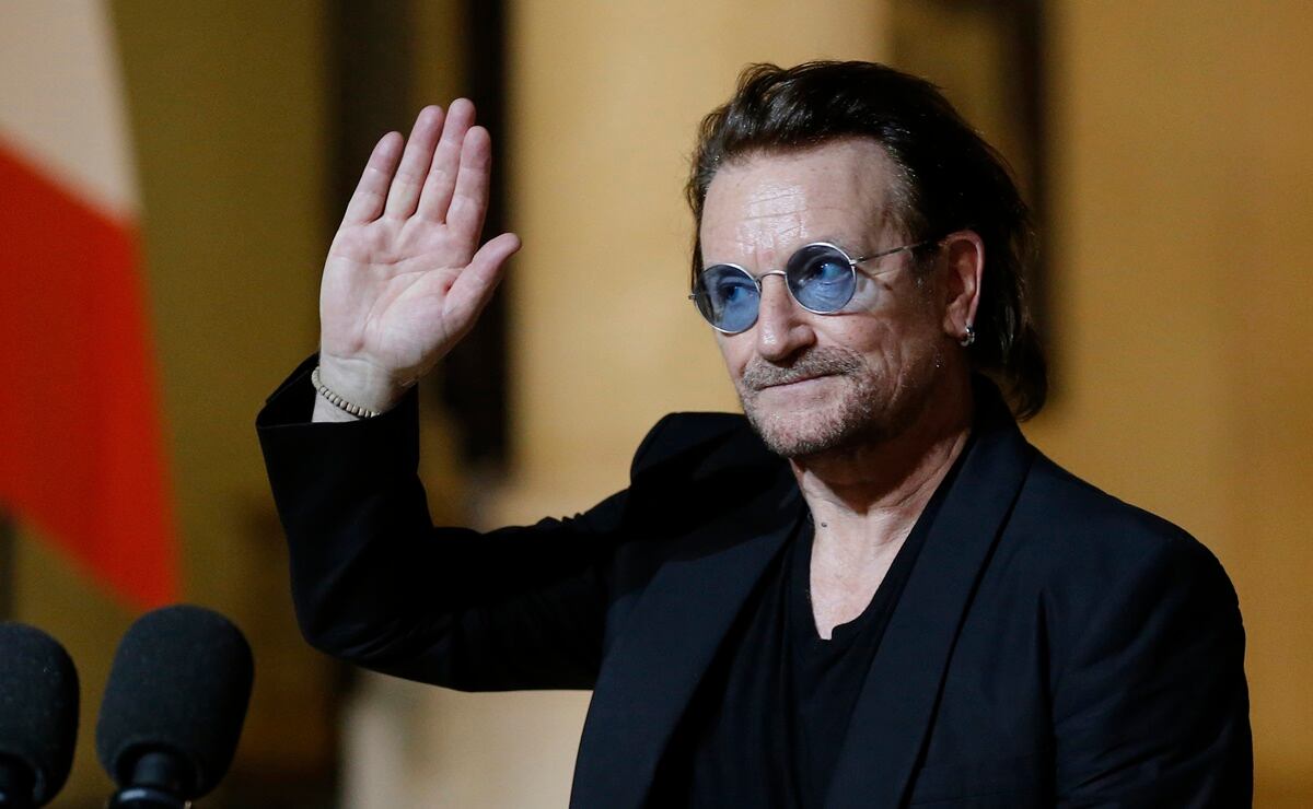 Bono, de U2, celebra 60 años con una playlist de las canciones que "lo salvaron"