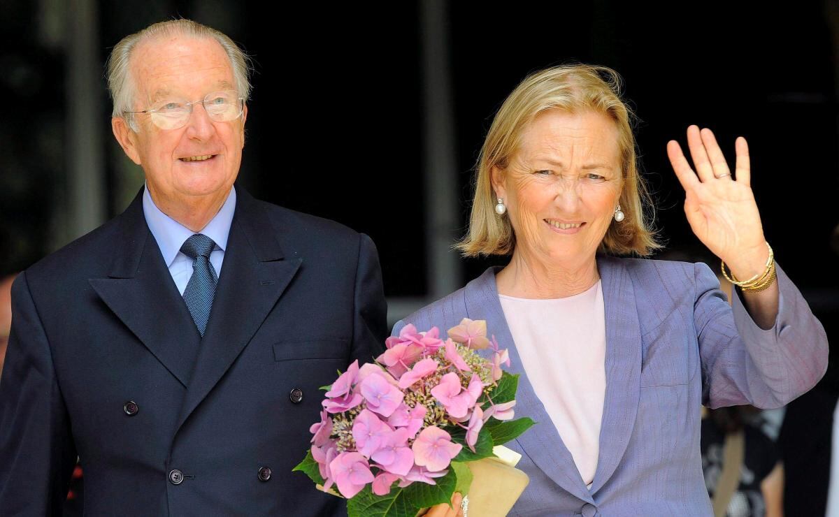 Los reyes de Bélgica modifican su contrato matrimonial ¿Querrán heredar lo menos a la princesa Delphine?