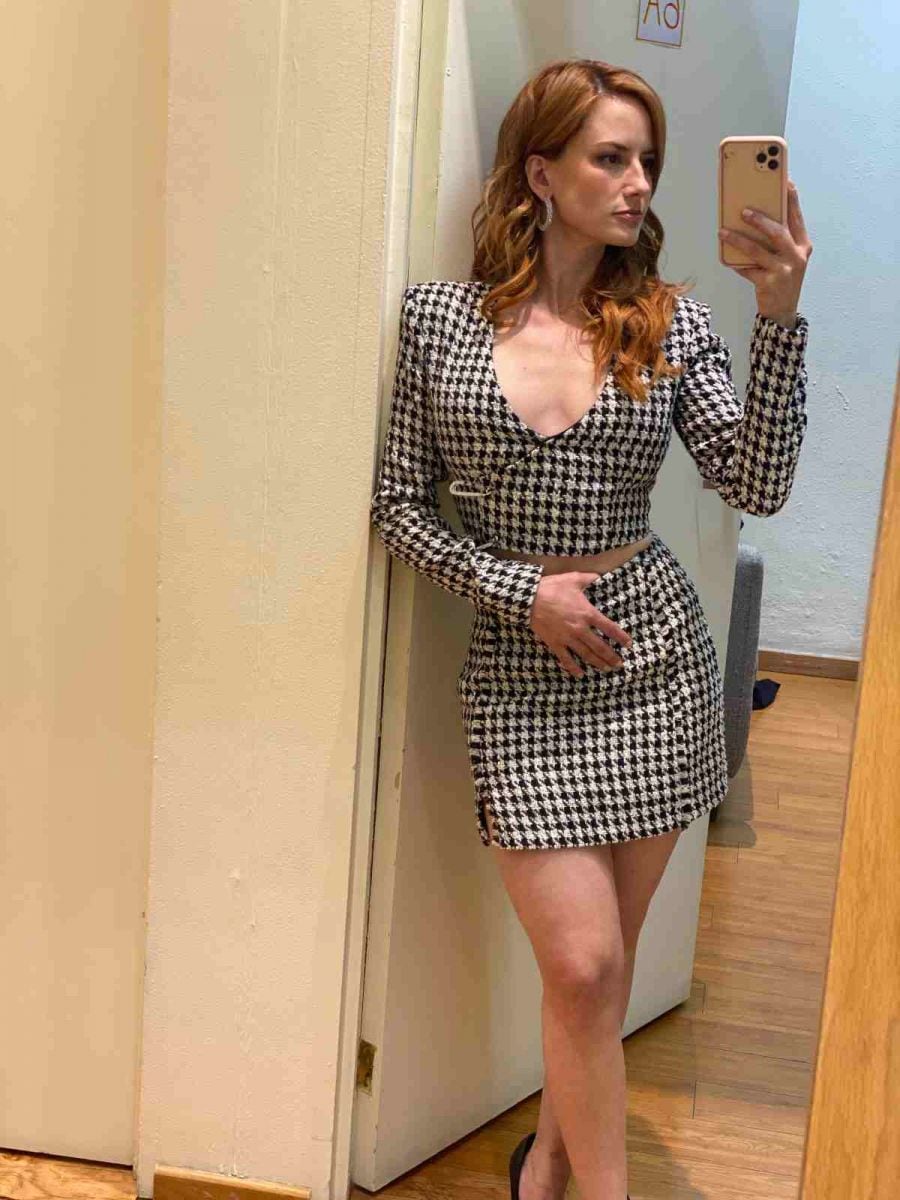 Altair Jarabo con el pelo rojo: más exótica que nunca