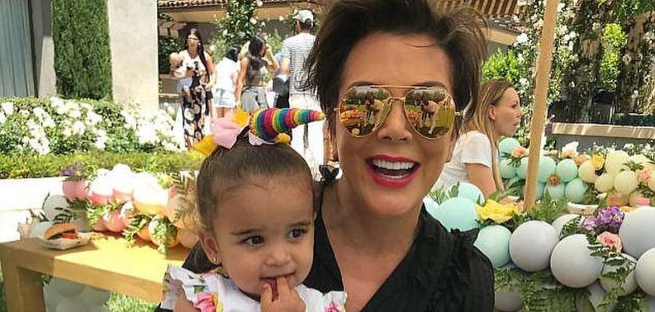 Kris Jenner revela que su próximo nieto podría venir de Kendall o Kourtney 