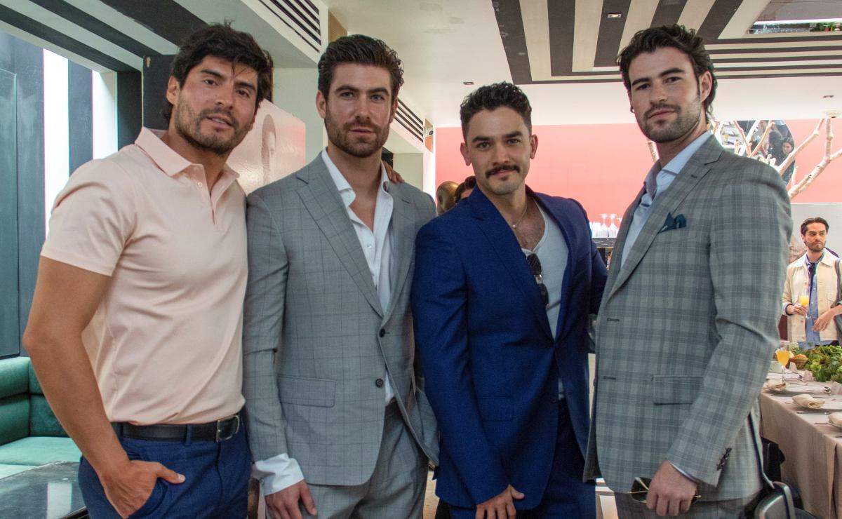 Calderoni presenta colección de verano