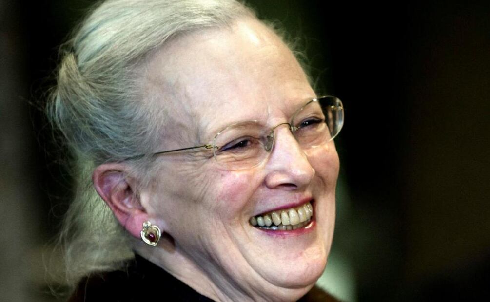 La reina Margarita de Dinamarca pausa la celebración por 50 años en el trono tras muerte de Isabel II