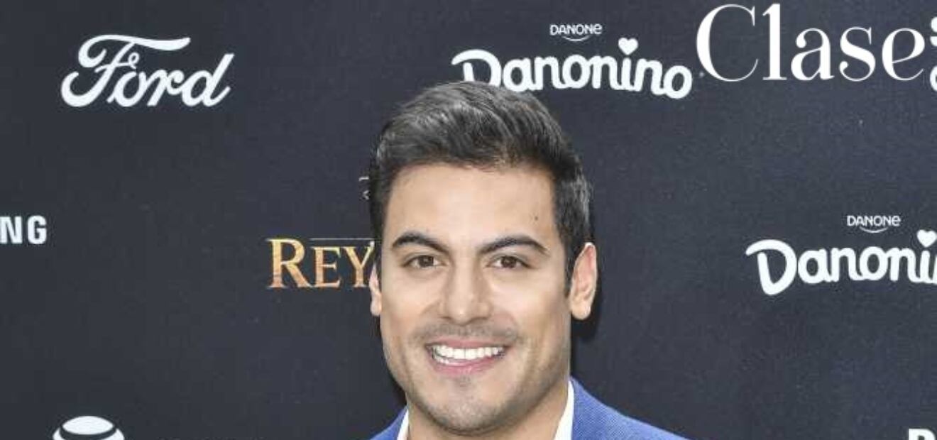 Diferentes personajes desfilaron en la alfombra de la premiere de la película El Rey León