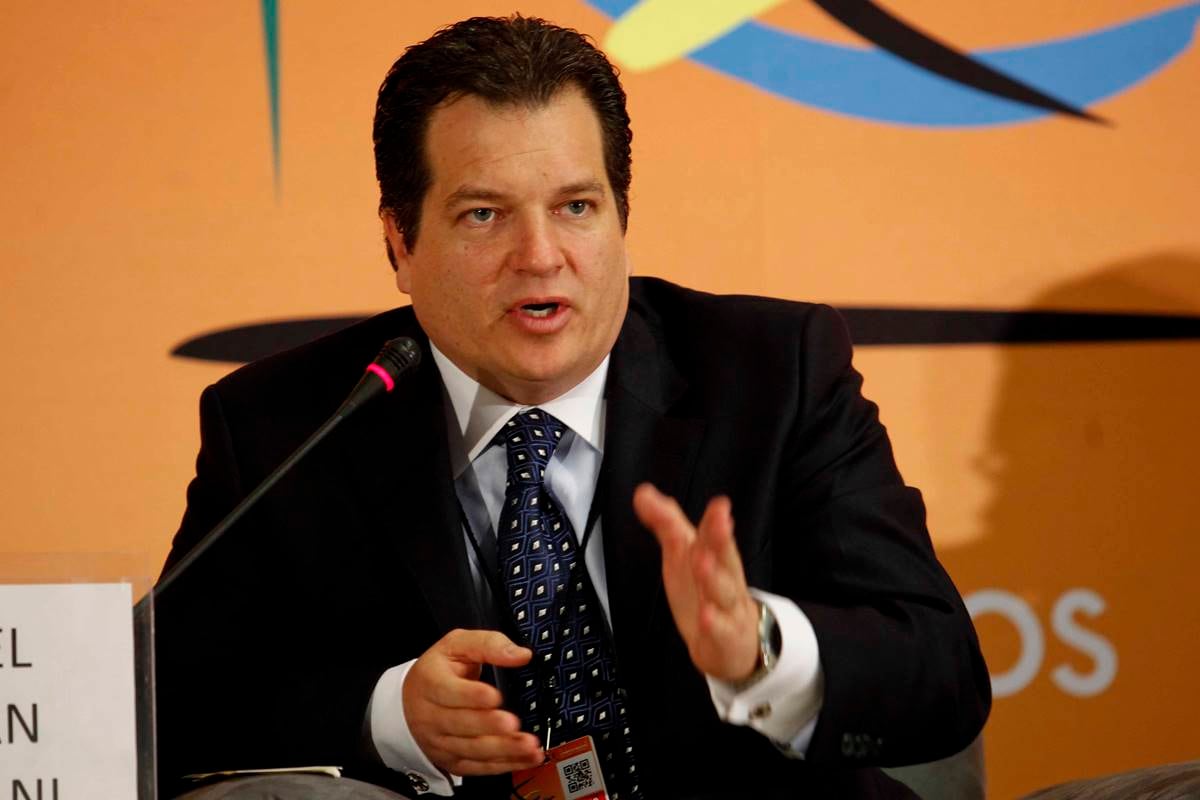 Artistas e hijos de expresidentes: los círculos de poder de Roberto Palazuelos