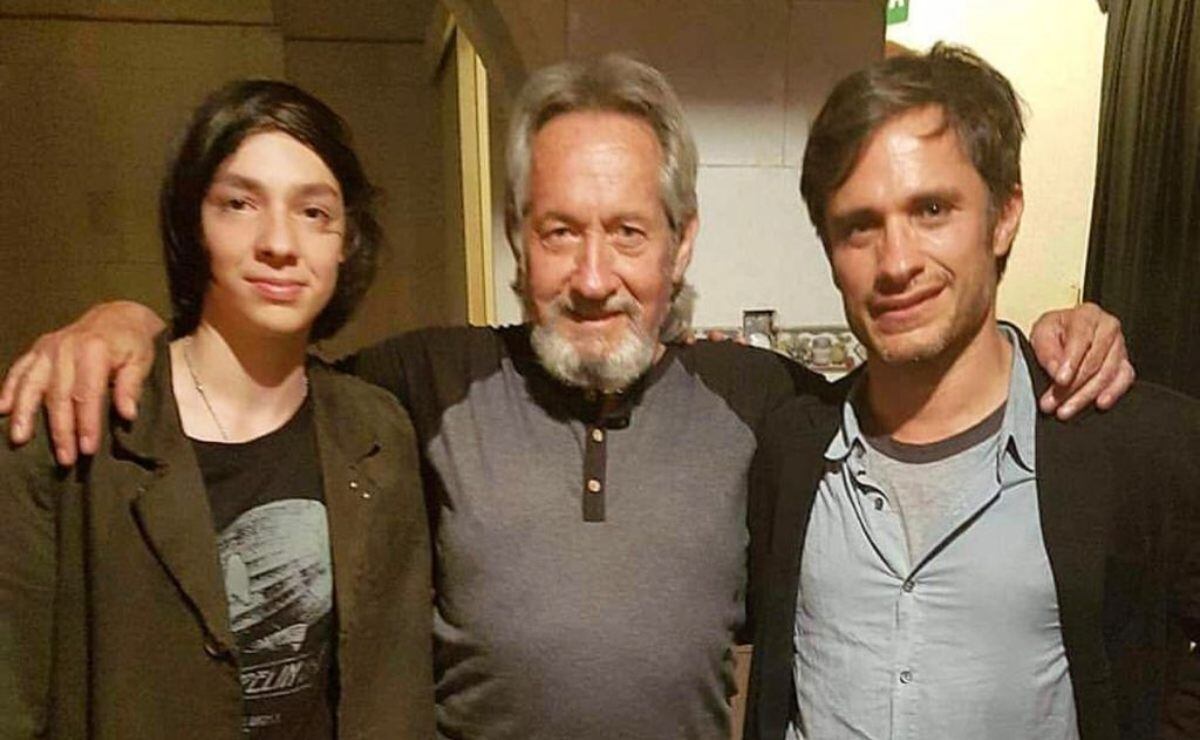 Revelan que hermano de Gael García Bernal padece enfermedad mental