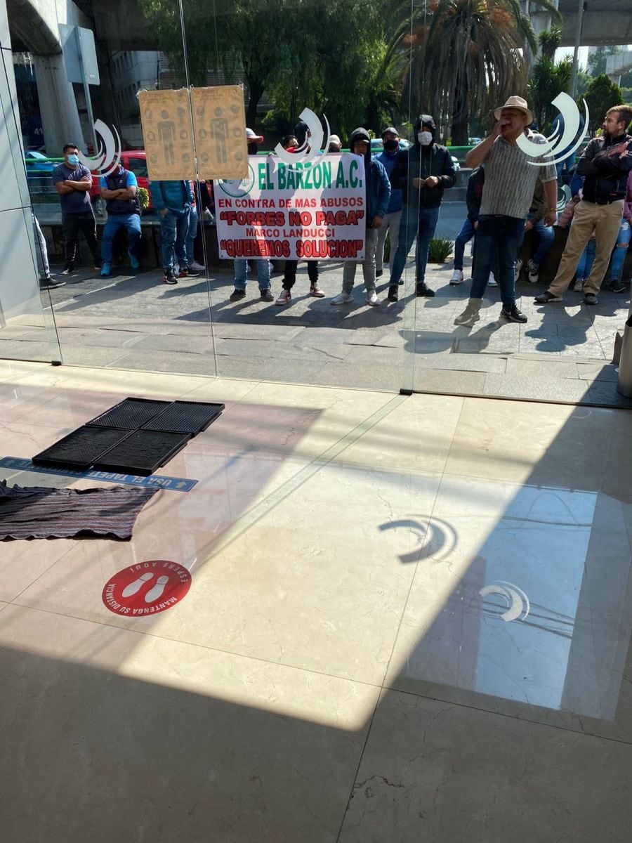 La empresa de Marco Landucci, sitiada por trabajadores 