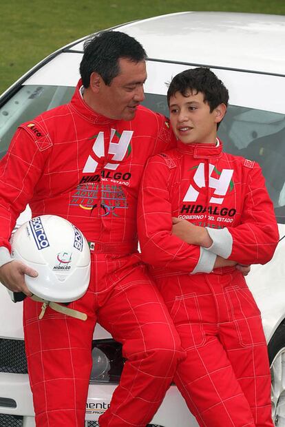El álbum de fotos de Miguel Ángel Osorio Chong y sus hijos Miguel y Laura Osorio