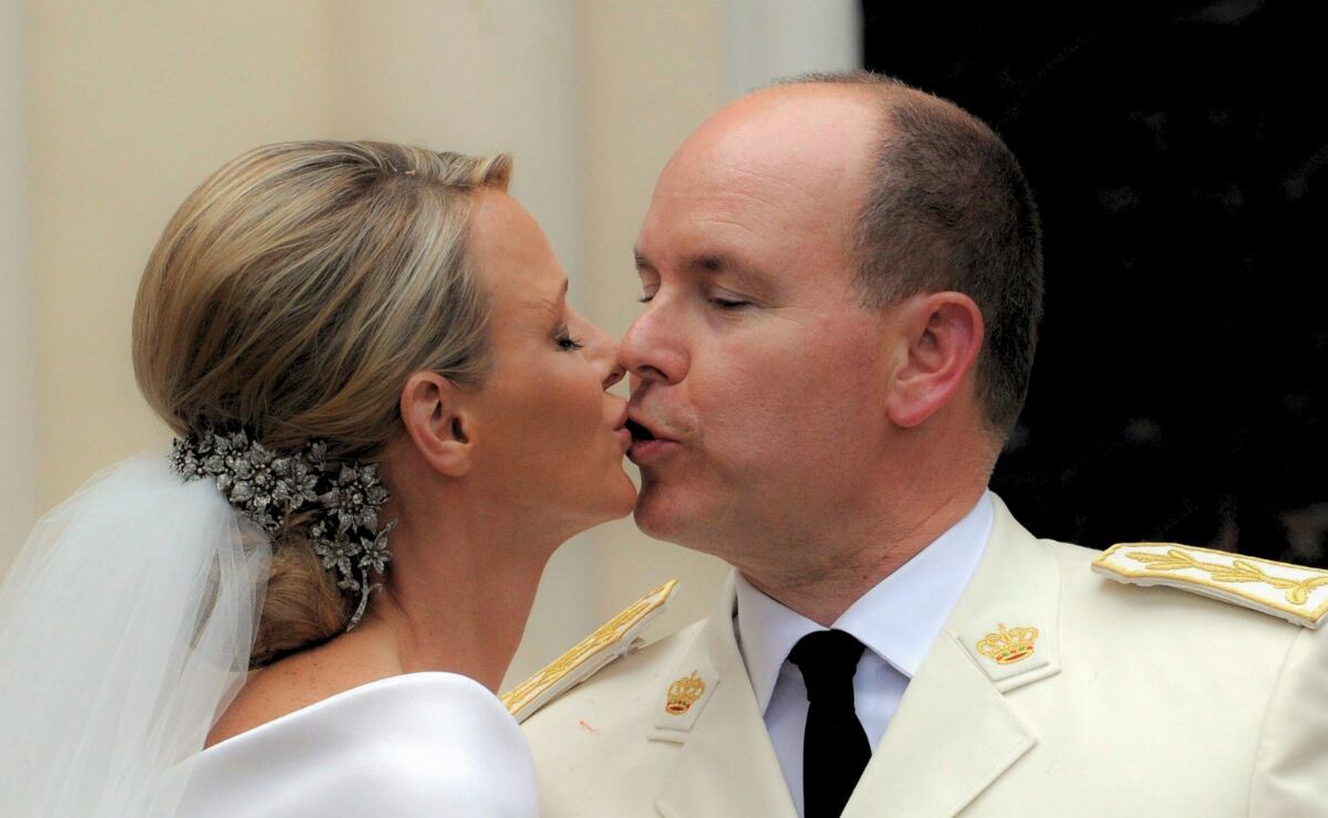 La sorpresiva revelación del príncipe Alberto sobre su matrimonio con Charlene de Mónaco 