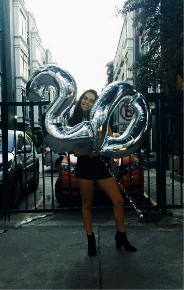 El cumple número 20 de Camila Valero Salas, la media hermana de Michelle Salas