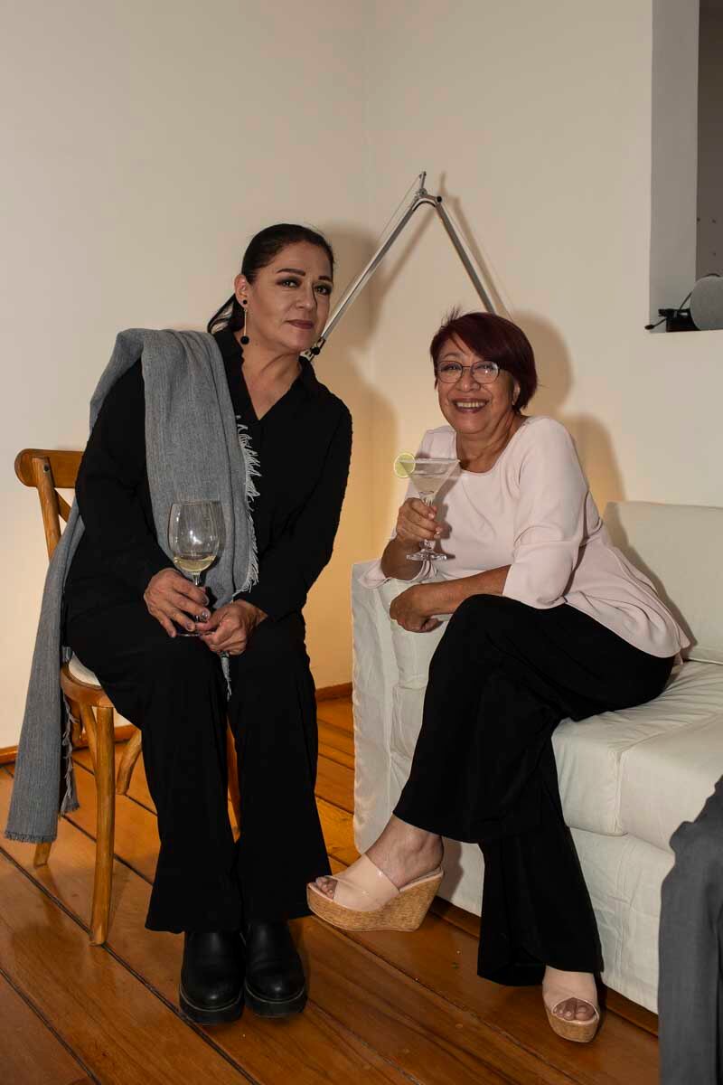 Maru Carpintero e Irma Legorreta. (Foto: Esteban Torreblanca)