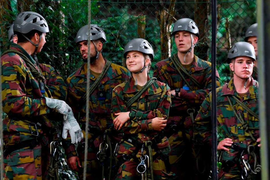 La princesa Elisabeth de Bélgica termina su formación militar ¡mira sus mejores fotos!