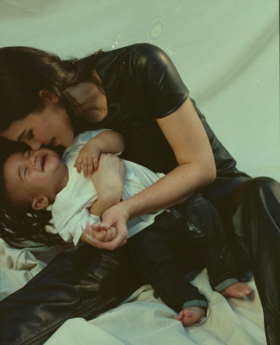 Kylie Jenner y Aire Webster. (Foto: Instagram)