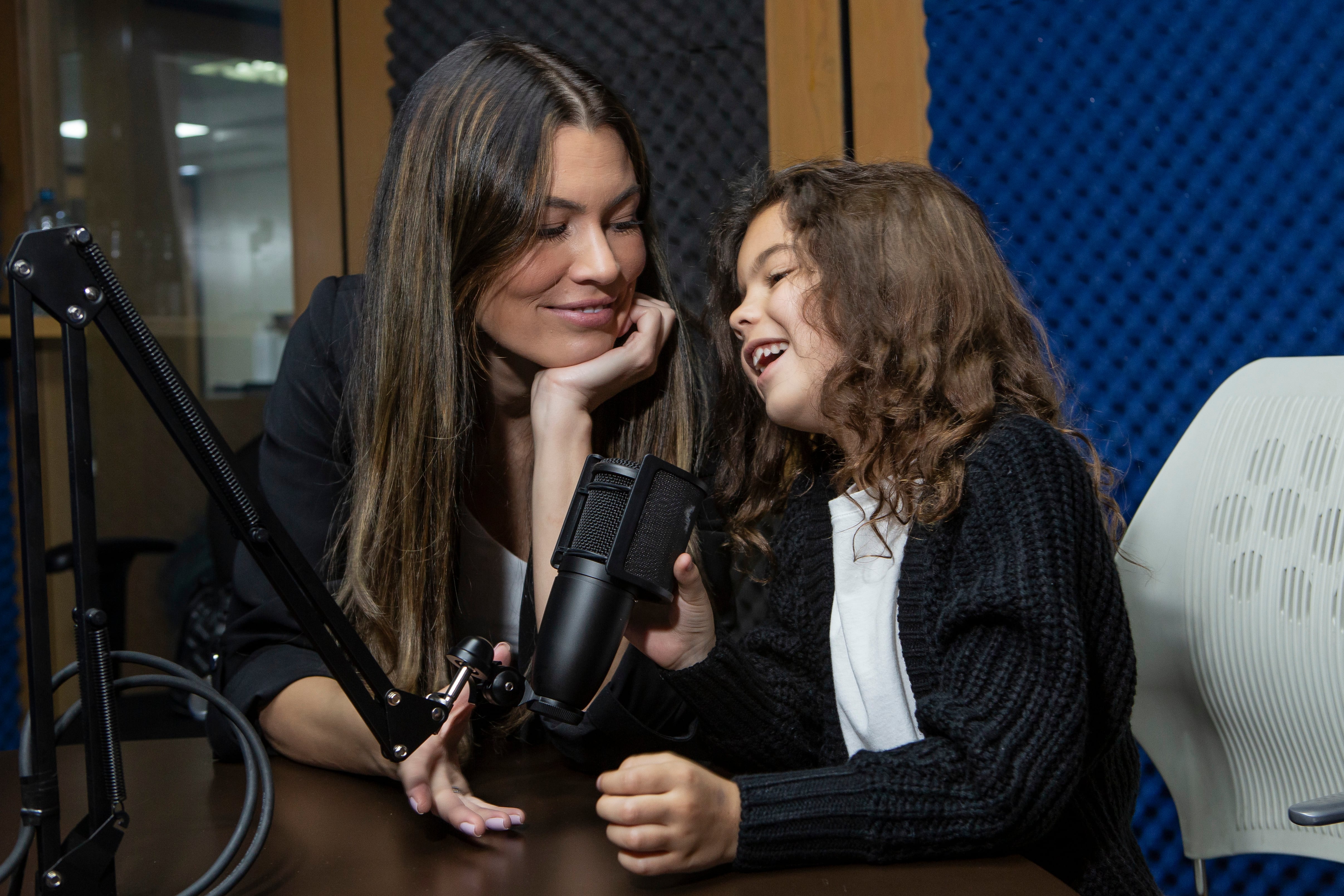 Natália Subtil y Mila Mayer/Esteban Torreblanca.