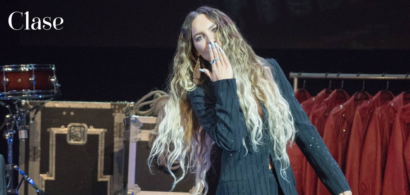 Belinda evade preguntas sobre Lupillo Rivera y revela que, por primera vez, besará a una mujer en una obra de teatro