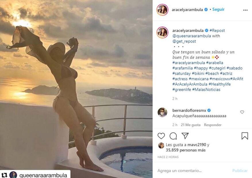 Aracely Arámbula y su diminuto bikini posando en Acapulco