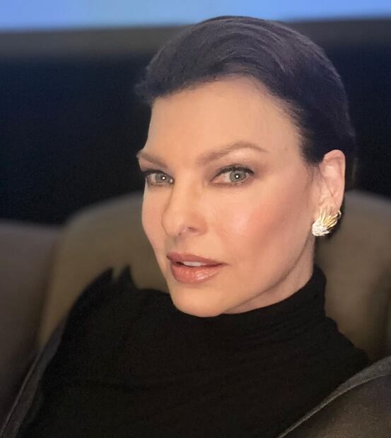 Instagram: @lindaevangelista