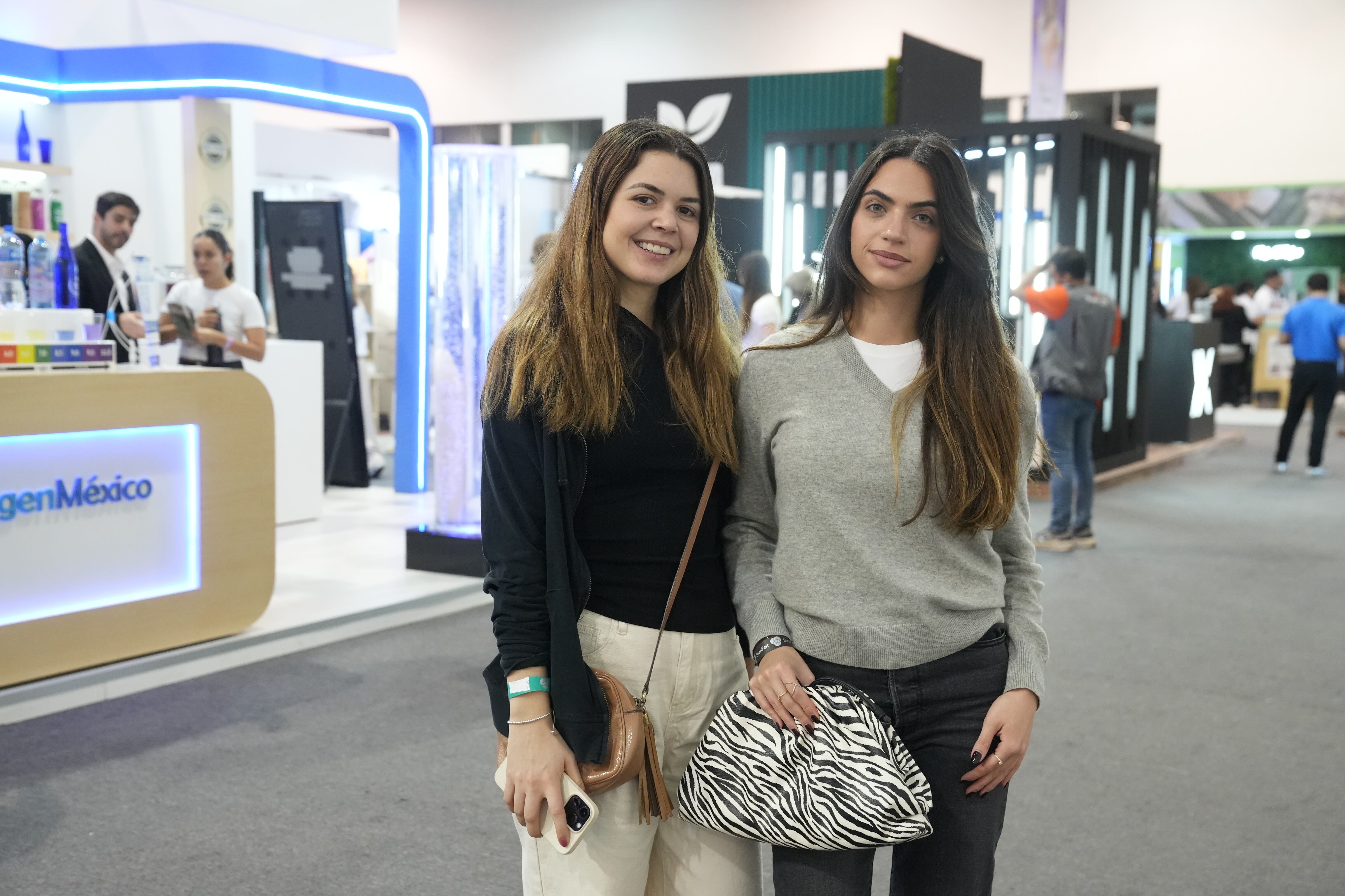 Valeria Fernández y Liza Musi. (Foto: Leonardo Gómez)