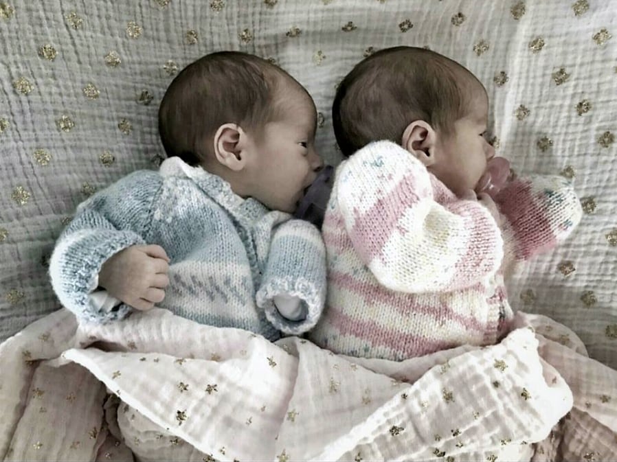 Las primeras fotos de los bebés de Ludwika Paleta y Emiliano Salinas 