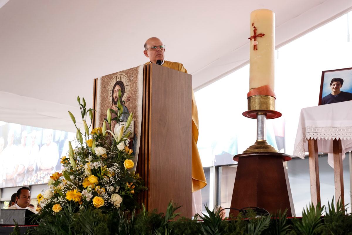 El padre Alberto Simán.  (Foto: Esteban Torreblanca)