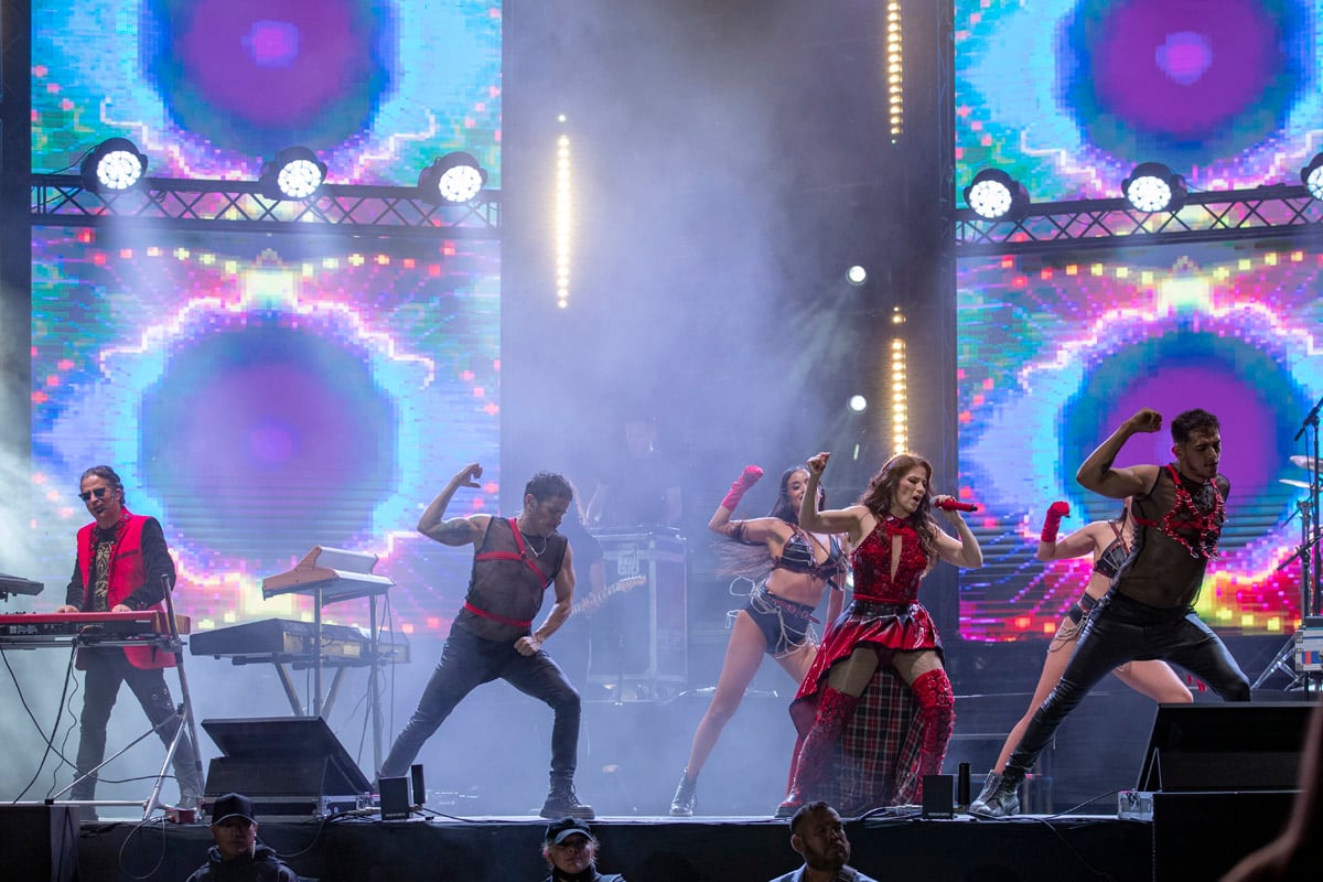 El show de Sentidos Opuestos. (Foto: Edgar Silva Fuentes)