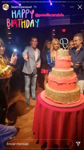 Paulina Rubio celebra 50 años en Miami junto a sus hijos y amigos