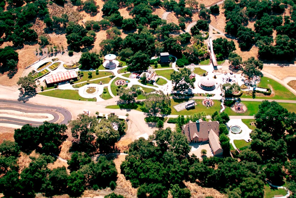Neverland, el rancho que perteneció a Michael Jackson: malbaratado y con nuevo dueño