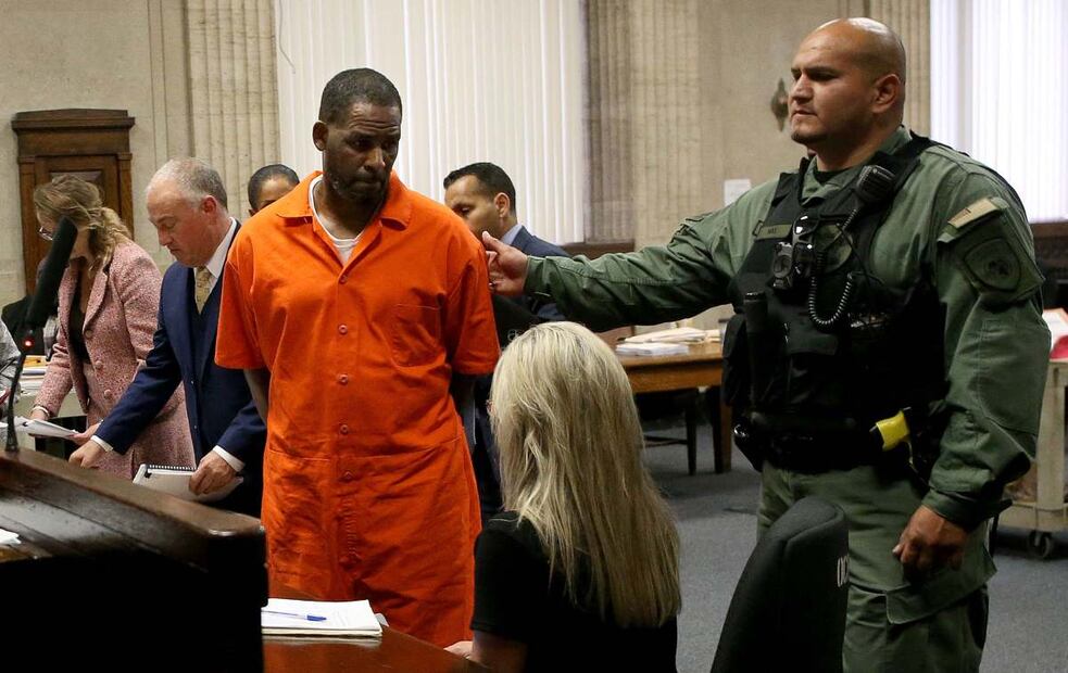 R. Kelly es declarado culpable de abuso y tráfico sexual; podría recibir cadena perpetua