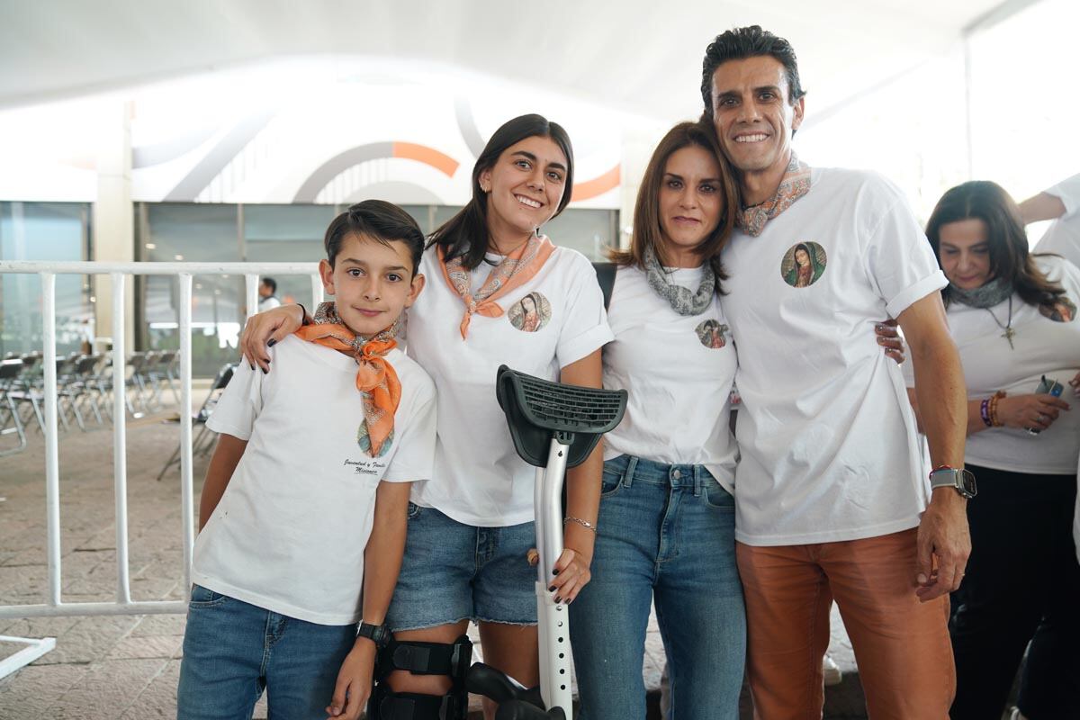 Nicolás, Natalia, Lulú y Luis Miguél Álvarez. (Foto: Héptor Arjona)